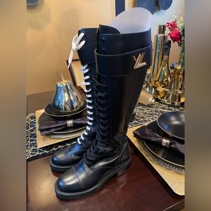 LOUIS VUITTON WONDERLAND LACE UP COMBAT BOOTS – The Lavish Loft